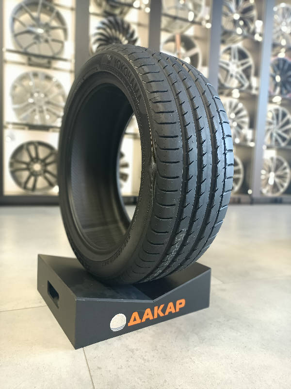 Летние шины Yokohama ADVAN Sport V-105t